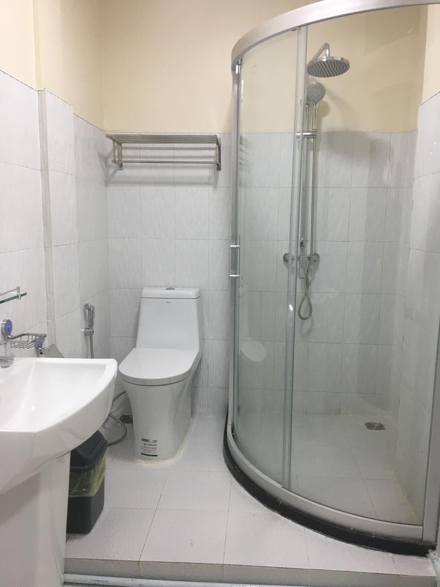 מנדלאי Hotel Yadanar Oo מראה חיצוני תמונה