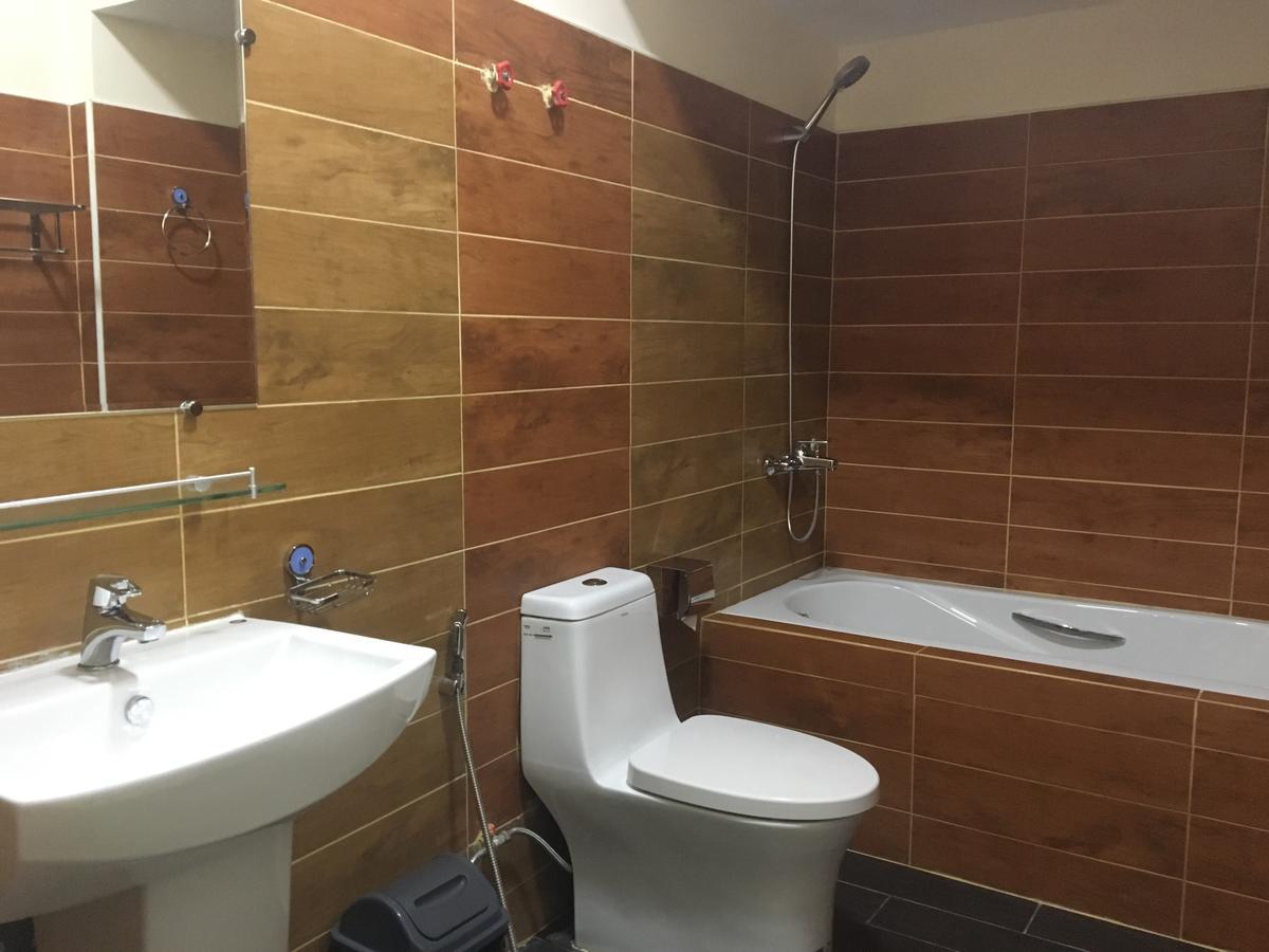מנדלאי Hotel Yadanar Oo מראה חיצוני תמונה