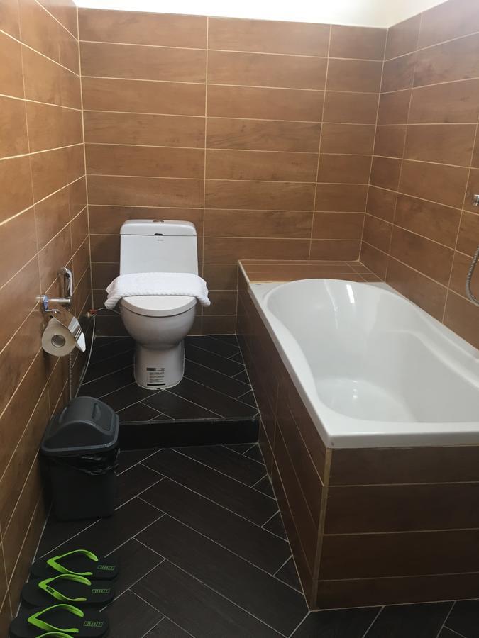 מנדלאי Hotel Yadanar Oo מראה חיצוני תמונה