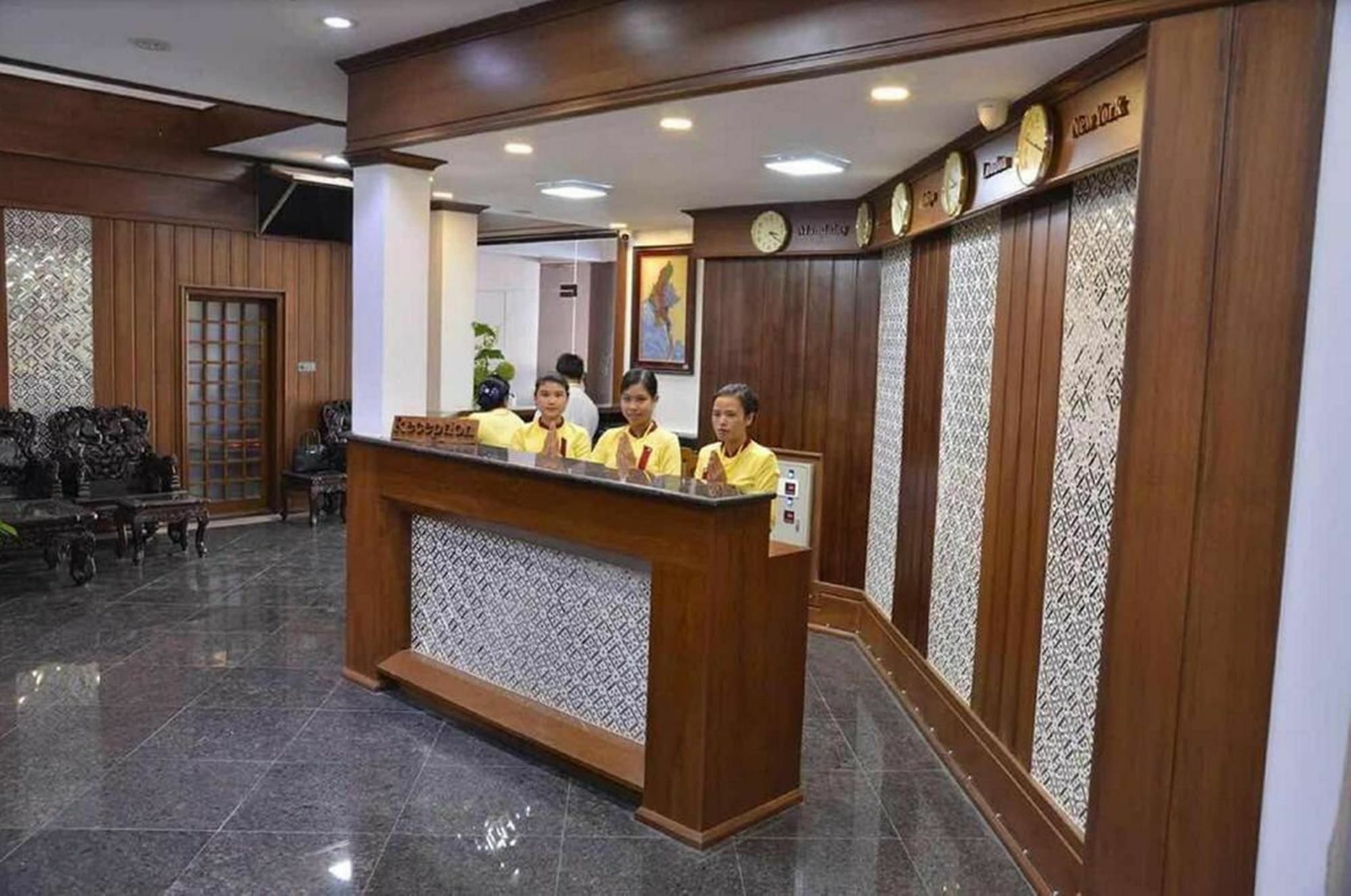 מנדלאי Hotel Yadanar Oo מראה חיצוני תמונה