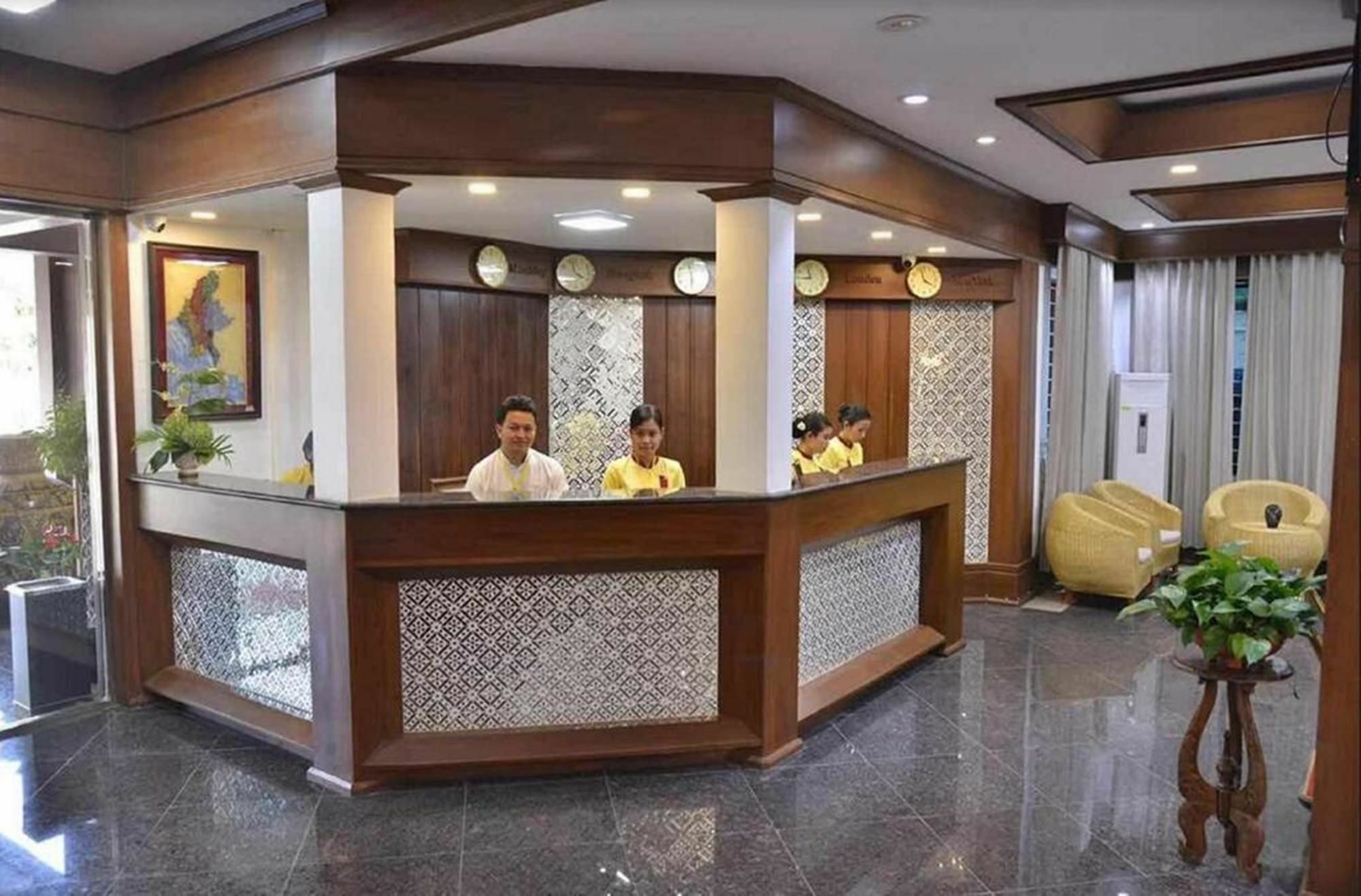 מנדלאי Hotel Yadanar Oo מראה חיצוני תמונה