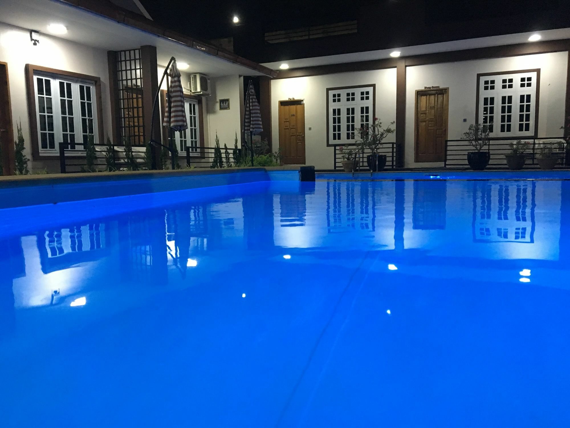 מנדלאי Hotel Yadanar Oo מראה חיצוני תמונה